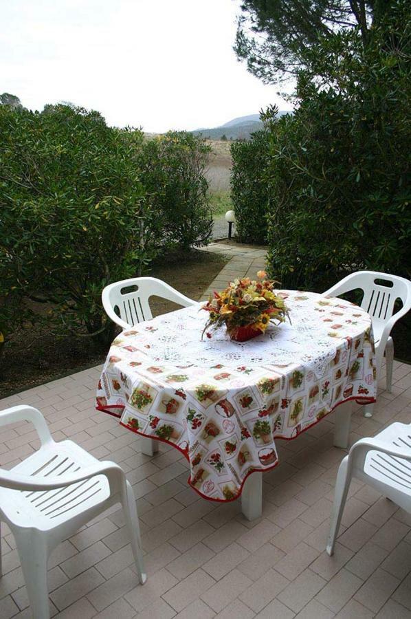 Casalevecchio Apartman Casale Marittimo Kültér fotó